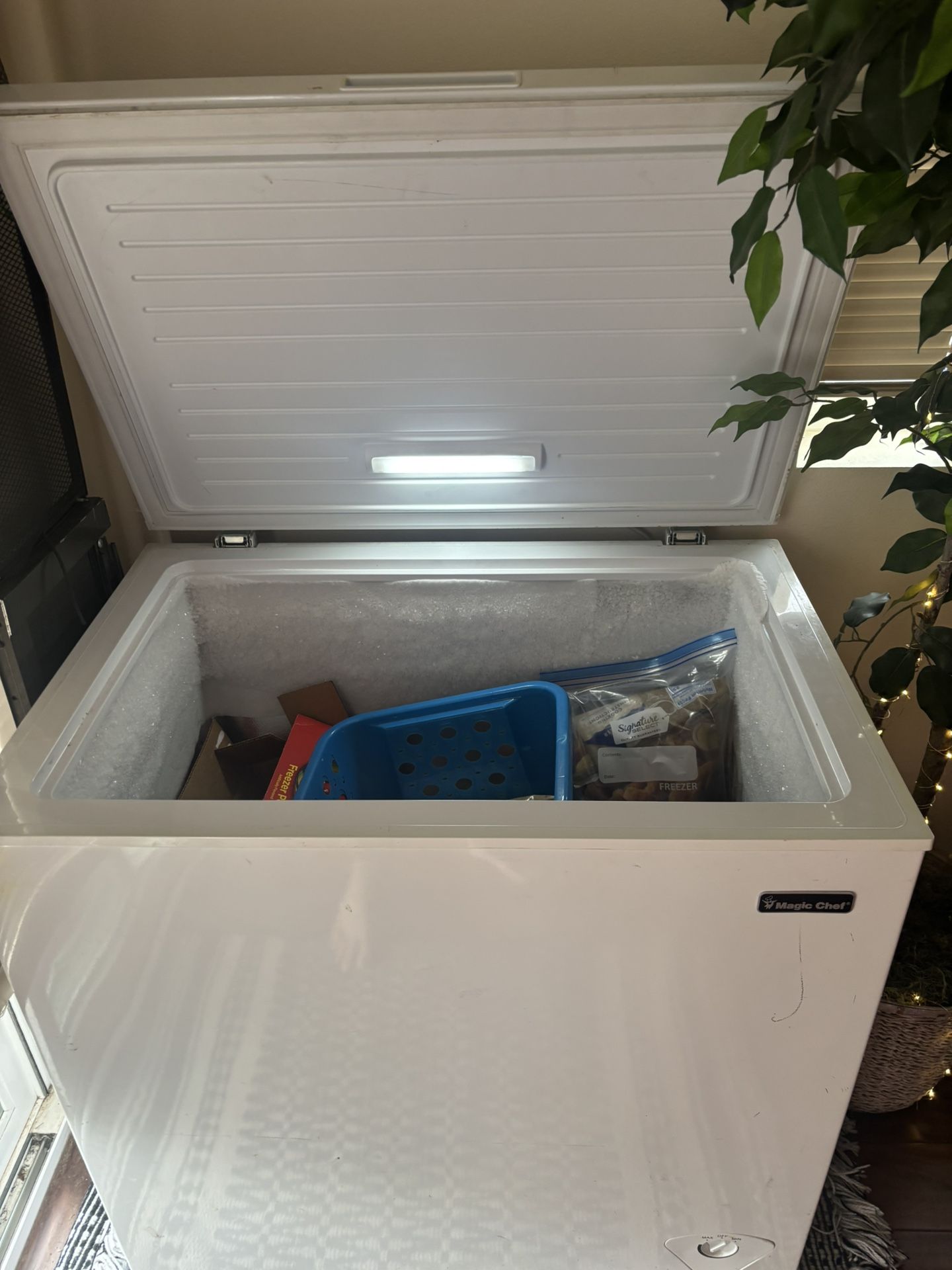 mahoc chef deep freezer