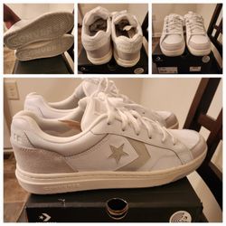 PRE-OWNED Converse Only Worn Once Size 11