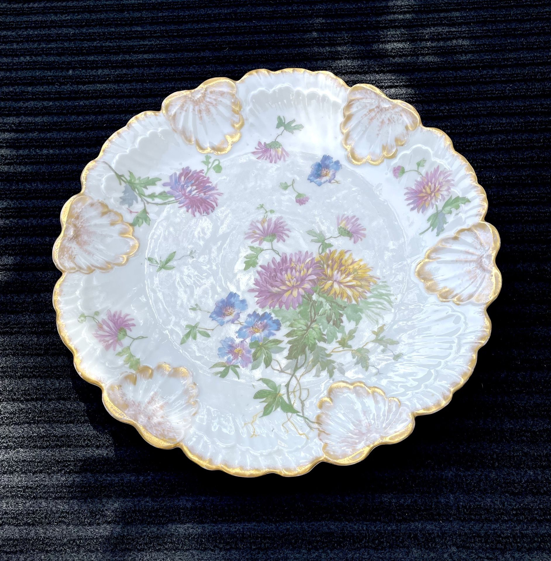 **VINTAGE** Limoges France Hand-Painted Deep Platter - 13 In x 1.5 in - Hanger