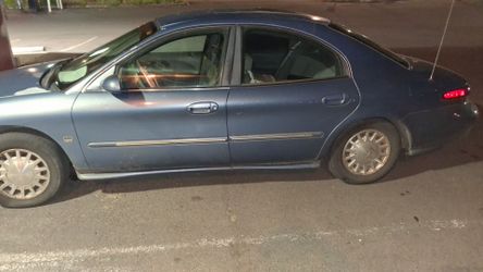 1999 Mercury Sable