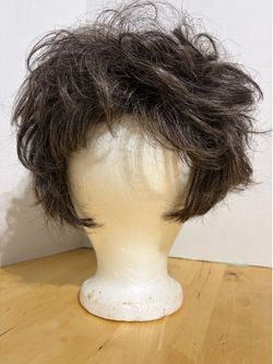 Vintage Wig Brown/Gray Short Hair