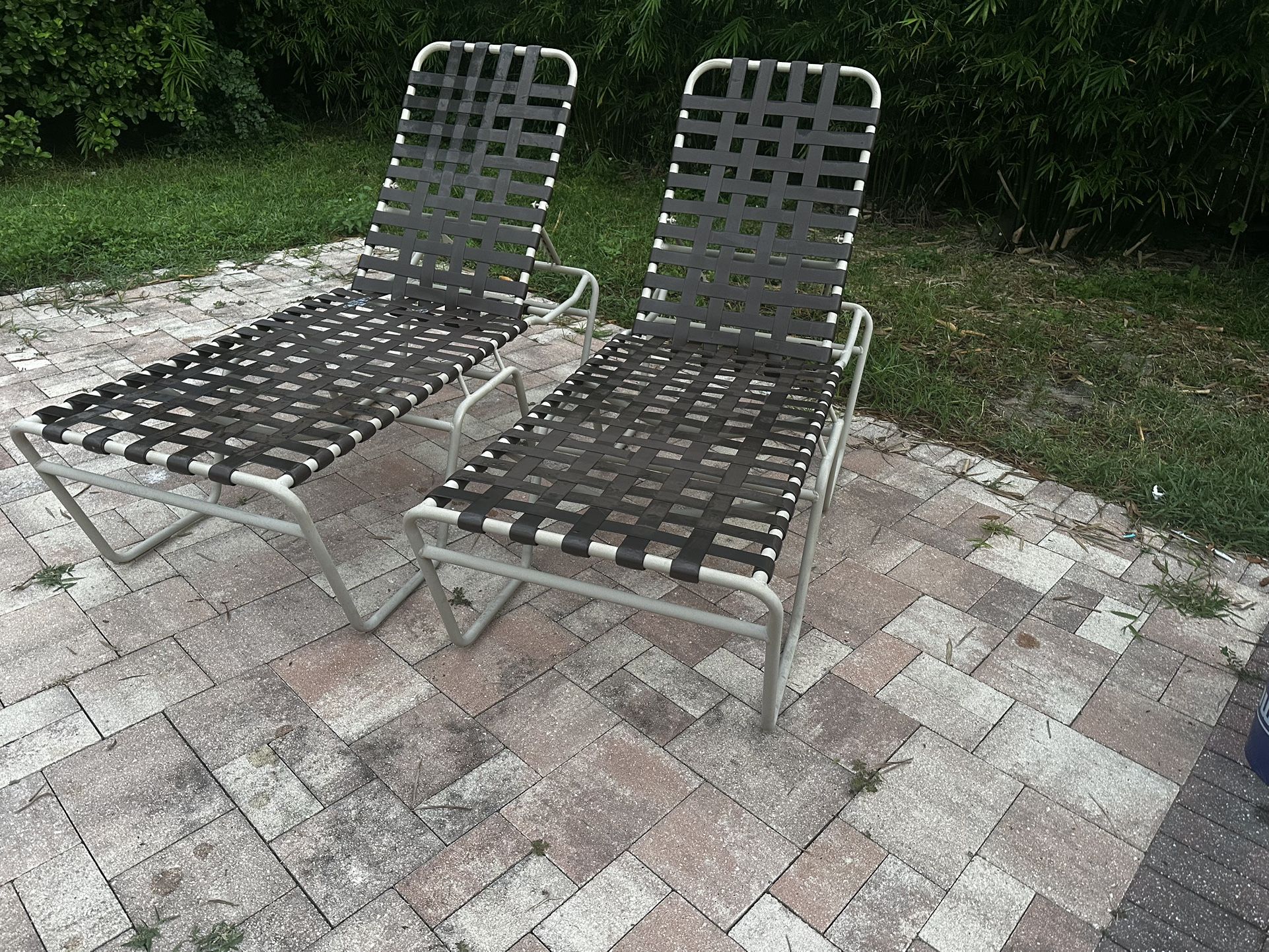 Outdoor chaise lounge. Commercial quality (Set of 2)