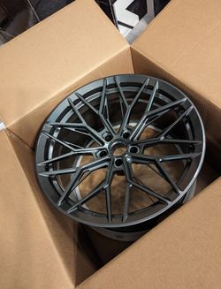 Variant Evo Maxim forged wheels