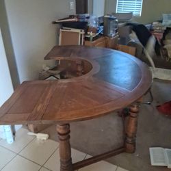Drop leaf desk