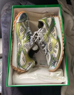 Bottega venetta orbit sneakers (REAL)