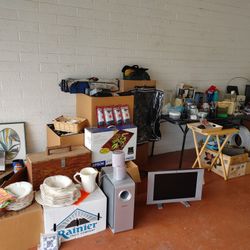 MOVING OUT OF STATE YARD SALE- All items make reasonable offers,

4 drawer file cabinet safe, water proof, fire proof, with swivel locking system inte
