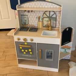 Play Kitchen Kids