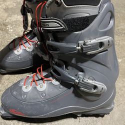Salomon Ski Boots Size 29 & 29.5