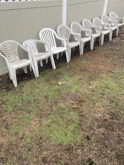 Outdoor chairs Please Read