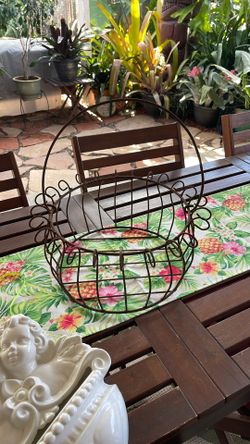Rustic Wrought Iron Basket