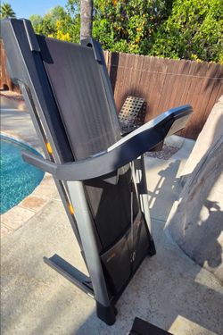 Tread mill
