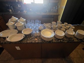 Pfaltzgraff dinnerware set Vintage