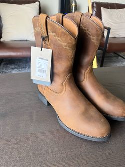 Ariat Heritage Roper Western Boot size 9