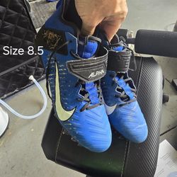 Football Cleats Size 8.5