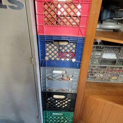 Closed Business. 5 Milk Crates Of Polishing Stones All Different Grits. 100-900 Grit.. Must Buy All.