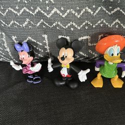 Minnie & mickey figures