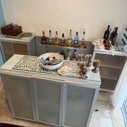 Bar And Bar Storage