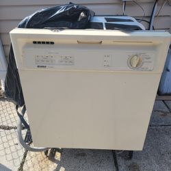 Diswasher standard size used ...works fine