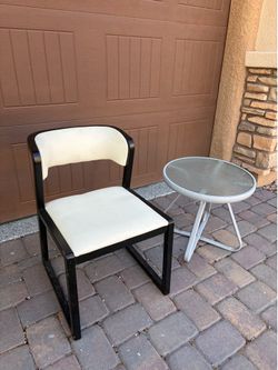 Modern Accent Chair and Glass Side Table Set (2-Piece)
