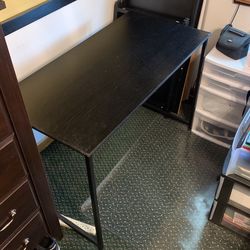 42.5” X 21.5” Office Desk