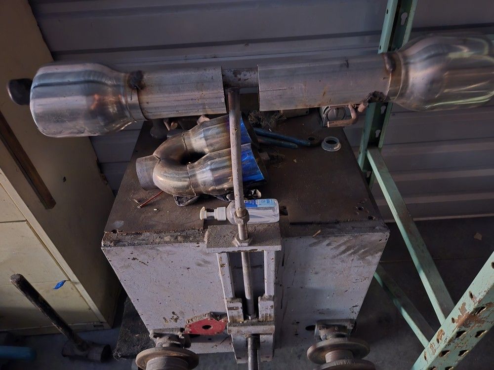 TUBE ROLLER