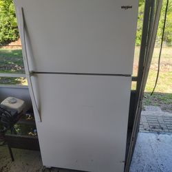 Top And Bottom Fridge For Sale 120