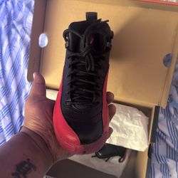Clean Never Worn Flu Games 3/5 Y 