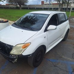 Scion XA 2006 2,750 Obo