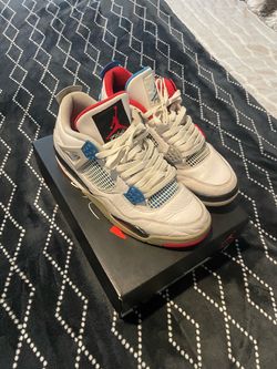 Jordan 4