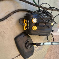 McCulloch MC-1375 Canister Steam Cleaner