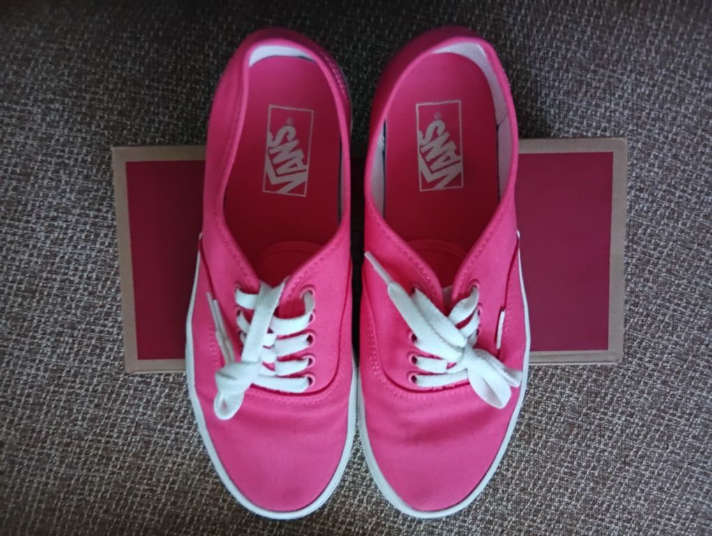 Vans Authentic Sneakers