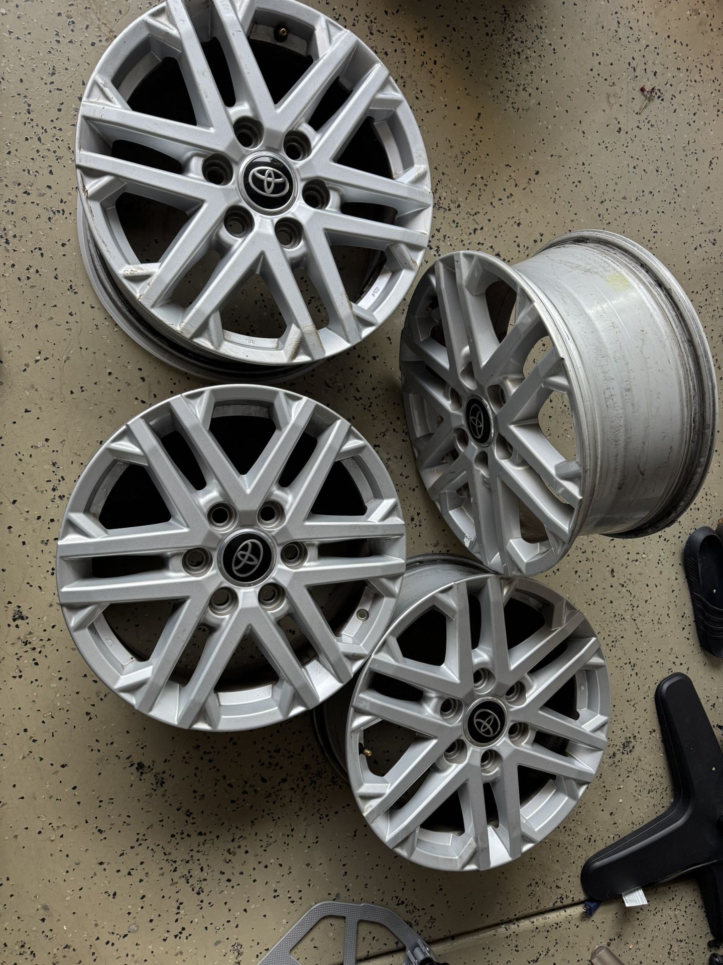 Toyota Tundra Wheels