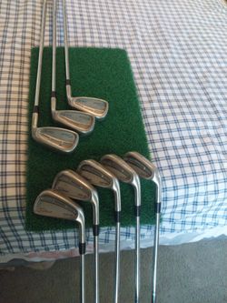 Titliest 704 CB Irons
