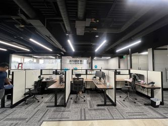 Refurbished Office Cubicles 