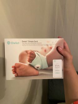 LOW PRICE MOVING- $300 RETAIL NEW OWLET DREAM SOCK