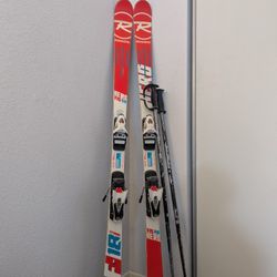 Rossignol ski and pole set