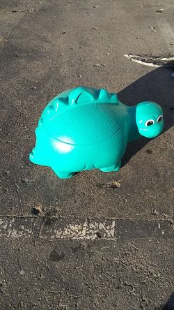 Kids dinosour toy holder