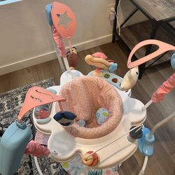 Baby activity bouncer