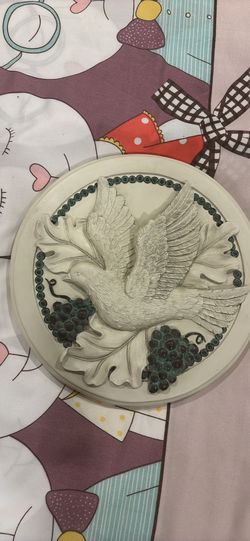 Dove stepping stone wall plaques