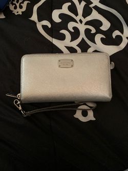 Michael kors Medium Silver Wallet