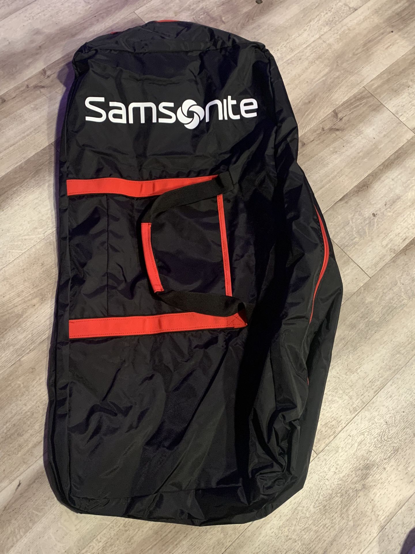 samsonite duffle bag