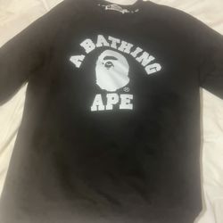 BAPE SWEATSHIRT