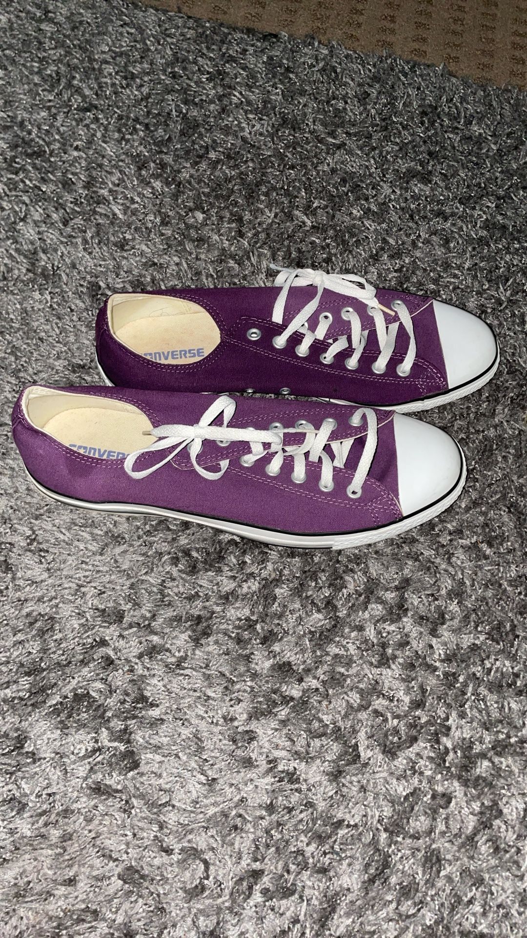 Converse Purple