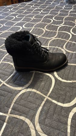 Black Boots 9.5