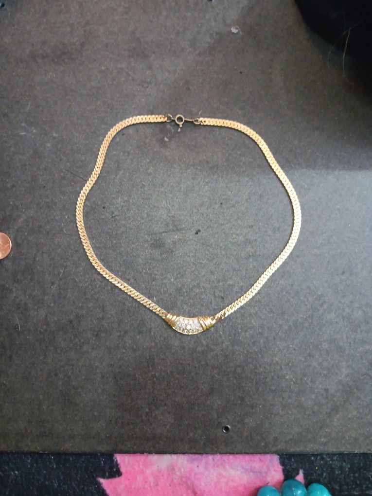 Gold Chain With Diamond Pendant