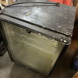 Glass Door Mini Fridge 