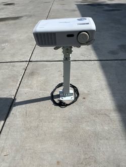 Optoma HD66 DLP Projector