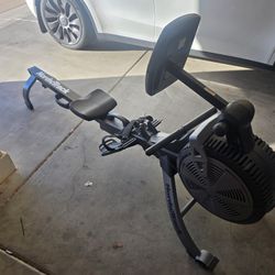 Nortictrack - RW 200 (Rower)