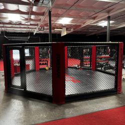 MMA Octagon 