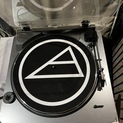 Audio-Technica Turntable